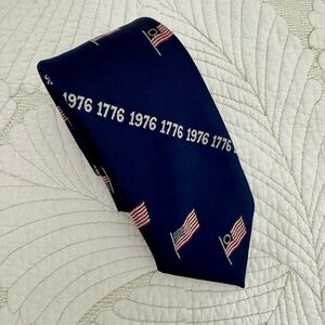 Navy Patriotic Flag Tie